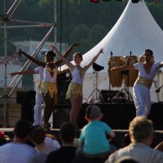 Y Salsa 10